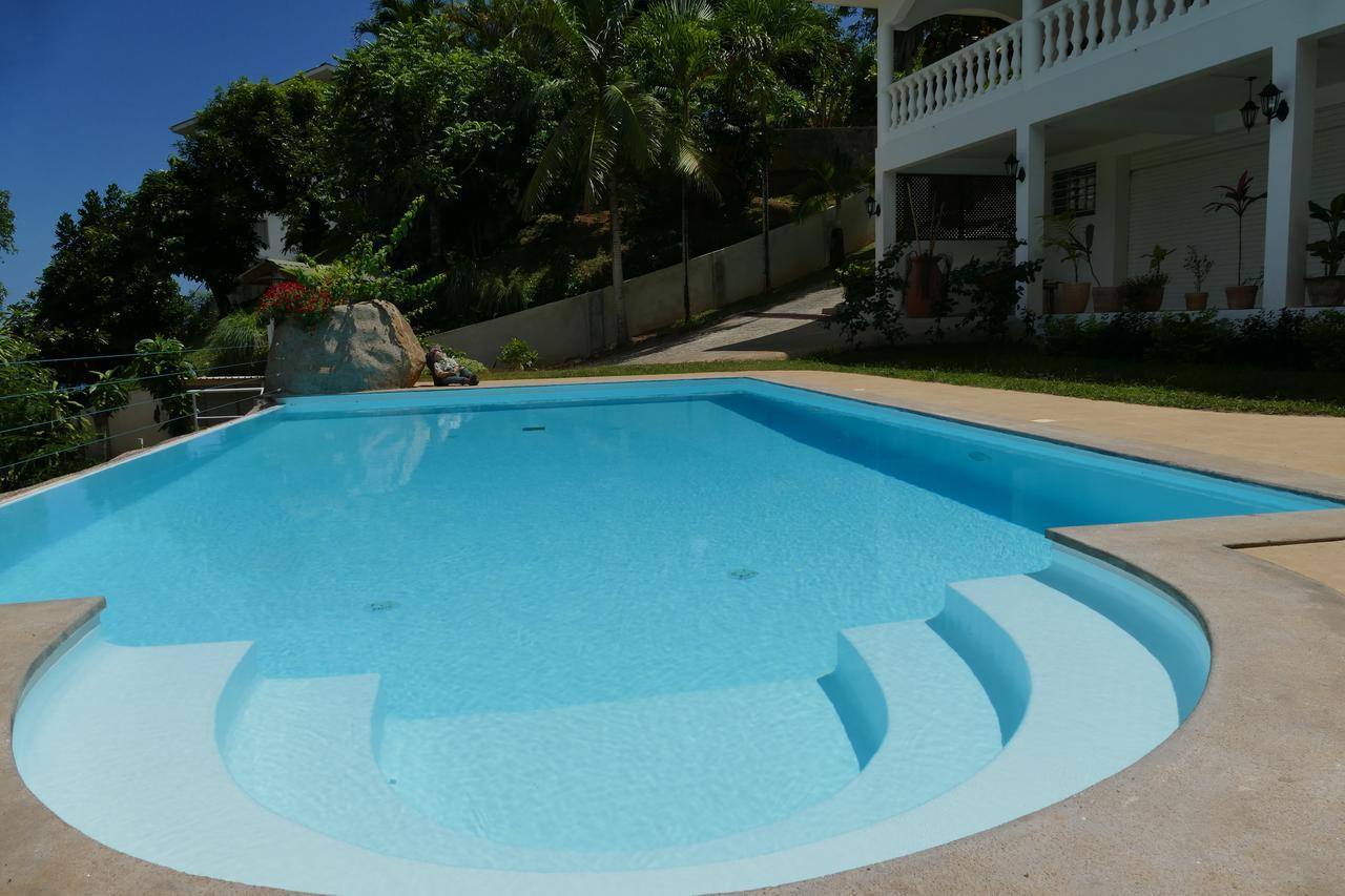 Villa Karibu Au Cap Exteriör bild