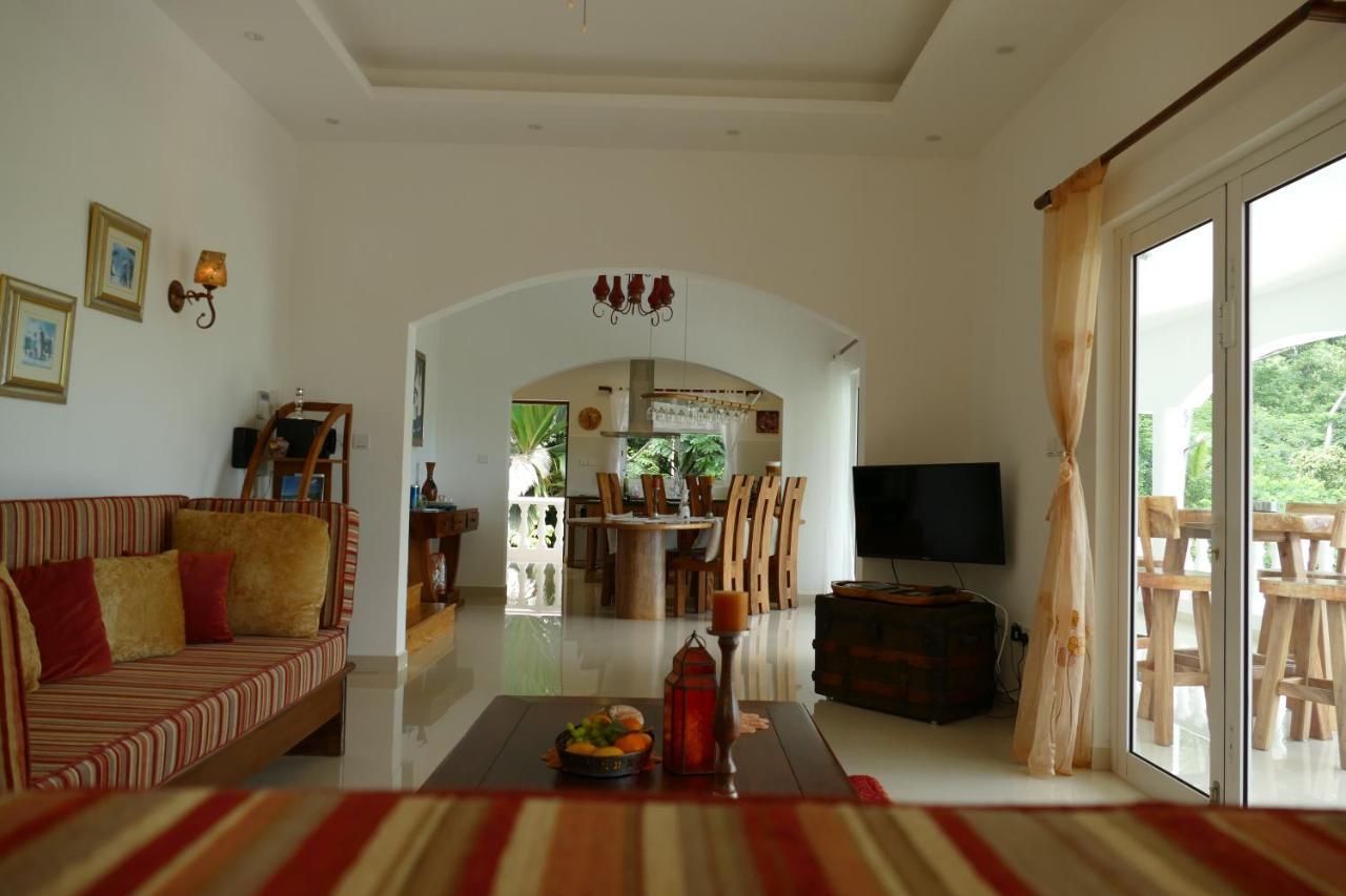 Villa Karibu Au Cap Exteriör bild